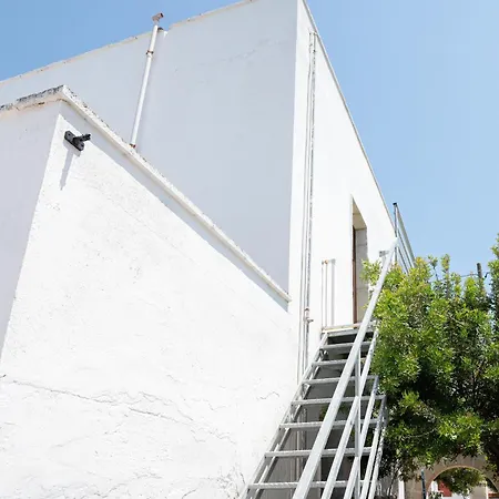 Casa Tulipano 2 Dx A 200 Mt Dal Mare Di Holiday home Torre Colimena