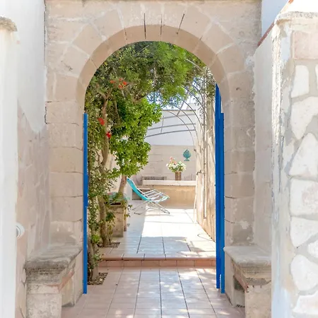 Casa Tulipano 2 Dx A 200 Mt Dal Mare Di *