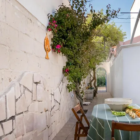 Casa Tulipano 2 Dx A 200 Mt Dal Mare Di Holiday home