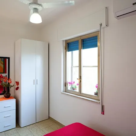 Casa Tulipano 2 Dx A 200 Mt Dal Mare Di * Torre Colimena